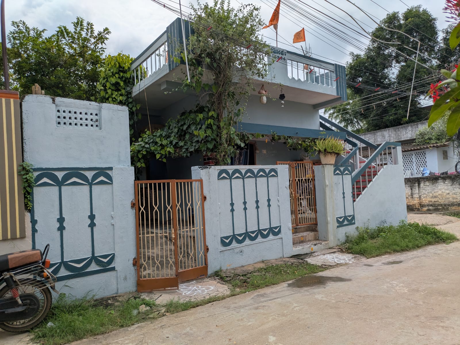 Single Family home for Sale in city center in Hanuman Junction Andhra Pradesh